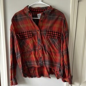 BDG NWOT Red and Black Plaid Button-Up Shirt
